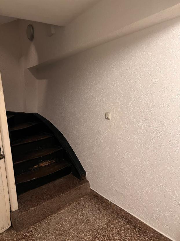 Treppenhaus, frisch gestrichen