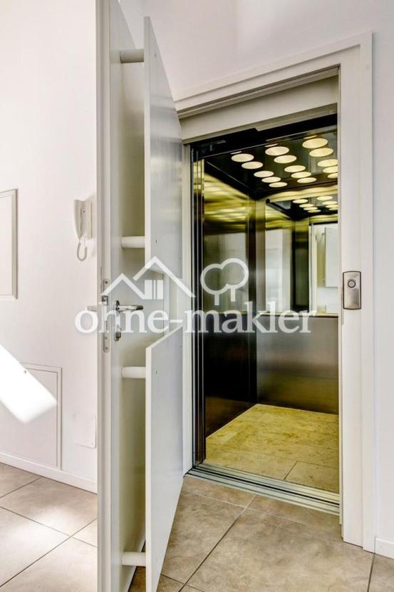 Aufzug zum Penthouse
