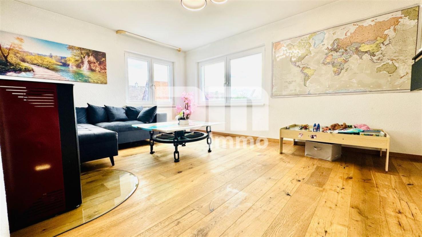 EG Wohnzimmer / Kamin