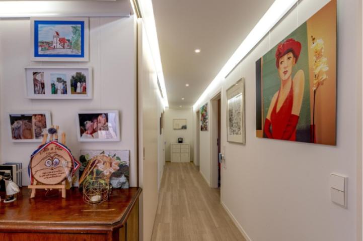 13---Flur zum Nebeneingang