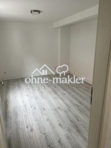 Schlafzimmer renoviert unten