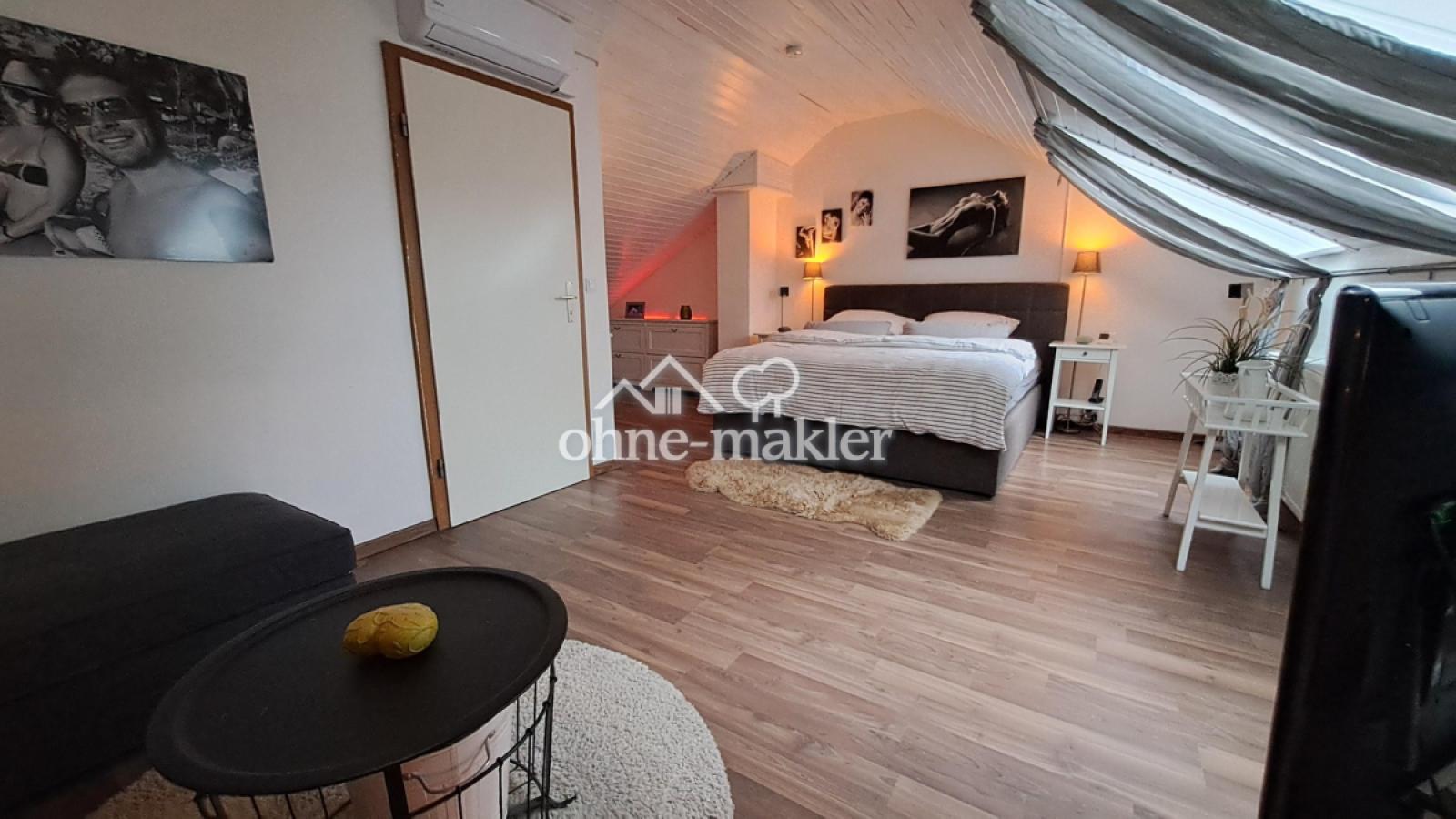 Schlafzimmer Dachgeschoss
