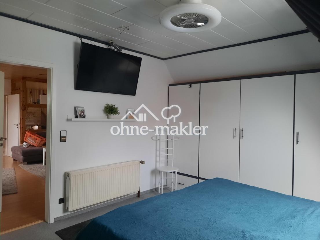OG Schlafzimmer 1
