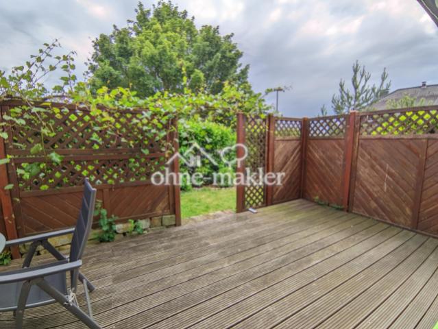 Terrasse mit Garten