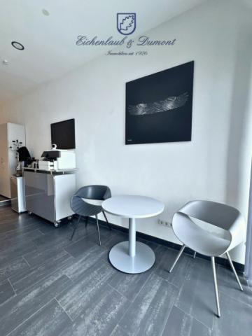 Büro EG