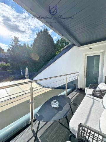 Überdachter Balkon DG