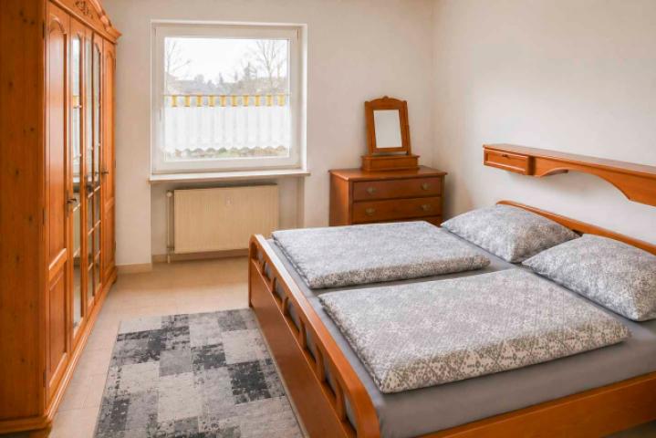 Schlafzimmer2