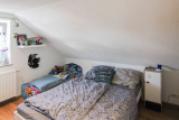 Schlafzimmer DG
