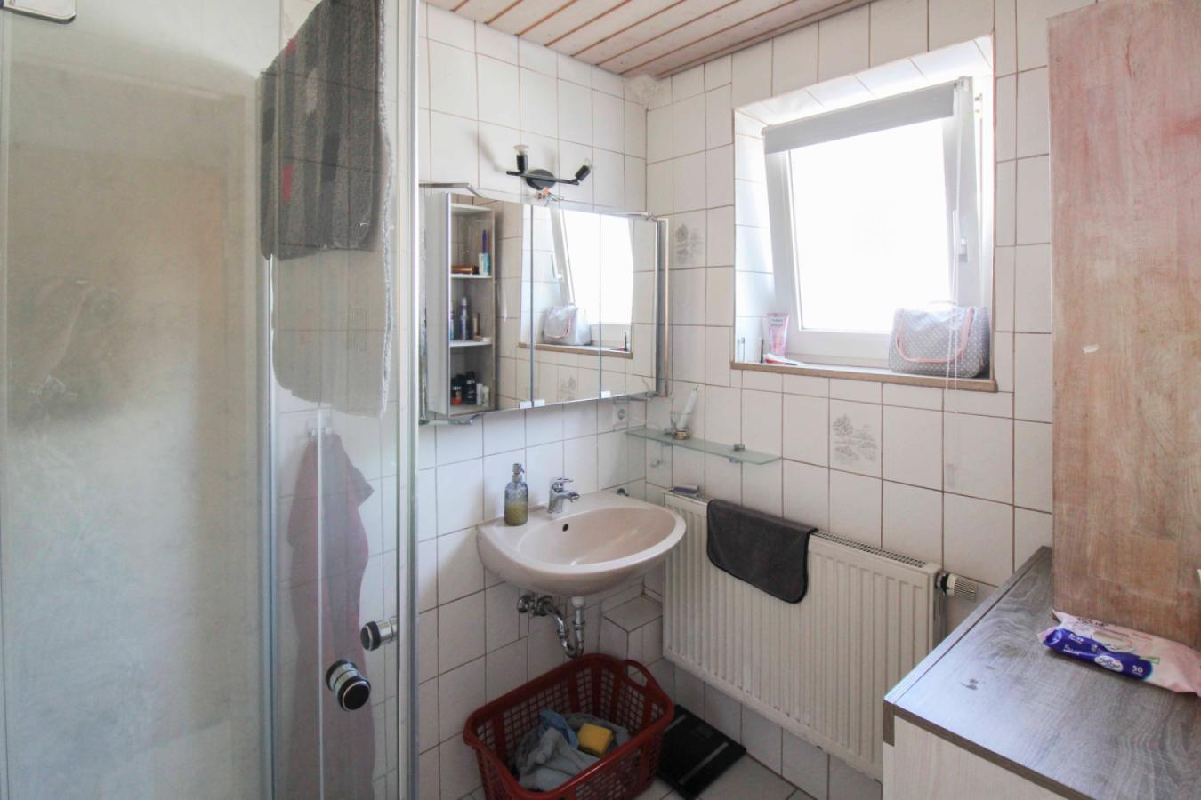 Badezimmer EG