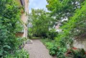 Weg zum Hauseingang