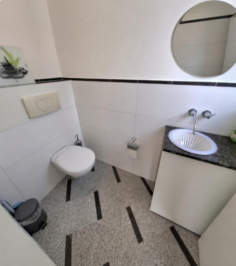 Gäste WC Gewerbe