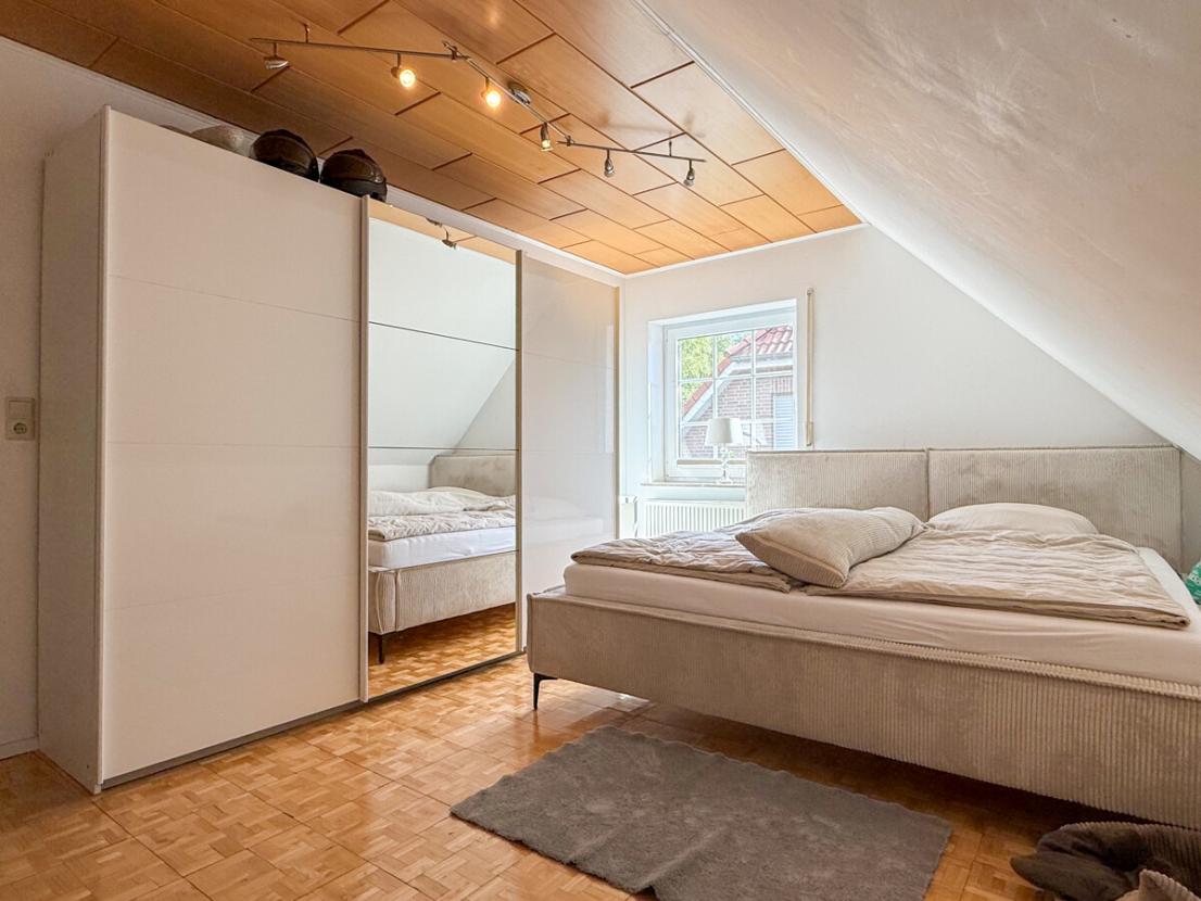 Zimmer 1 OG