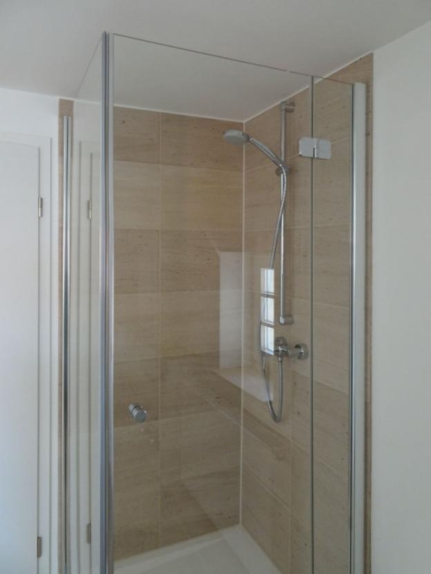 Dusche im Tageslicht-Bad