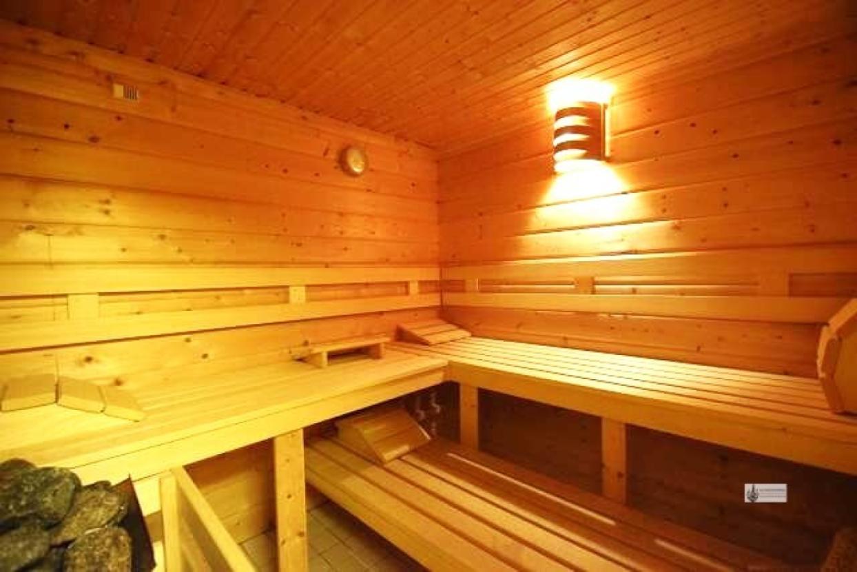 Sauna für 3-4 Personen