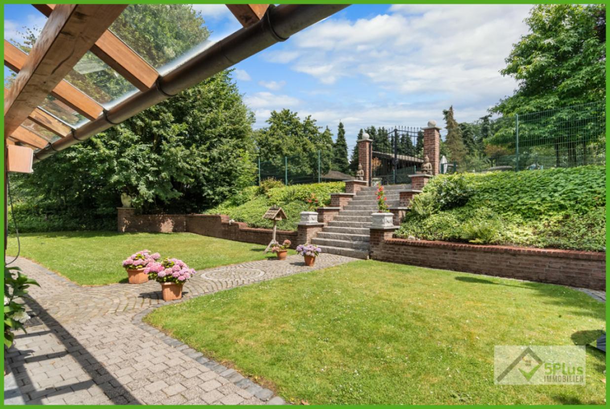 5Plus Immo ehem. Vierkanthof Geilenkirchen Leiffarth Garten Einfamilienhaus