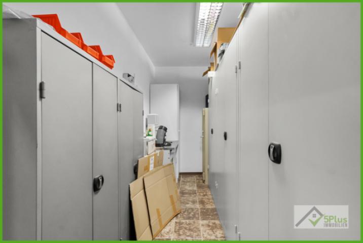 5Plus Immo ehem. Vierkanthof Geilenkirchen Leiffarth Büro (Gewerbeteil)