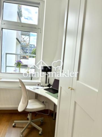 Arbeitszimmer