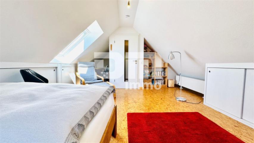 DG Ausgebauter Dachboden / Zimmer