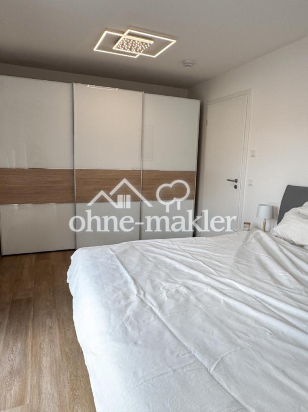 Schlafzimmer 4