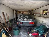 Garage mit Kellerraum