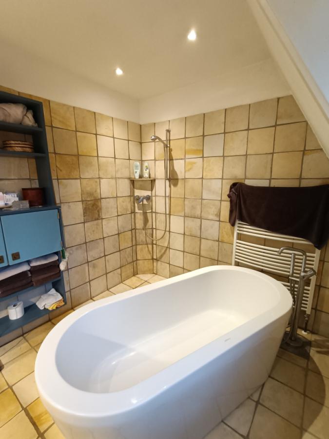 Badezimmer EG