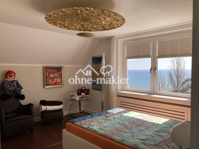 1. Schlafzimmer mit Meerblick 