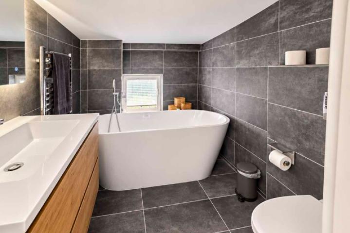 Badezimmer 2. OG