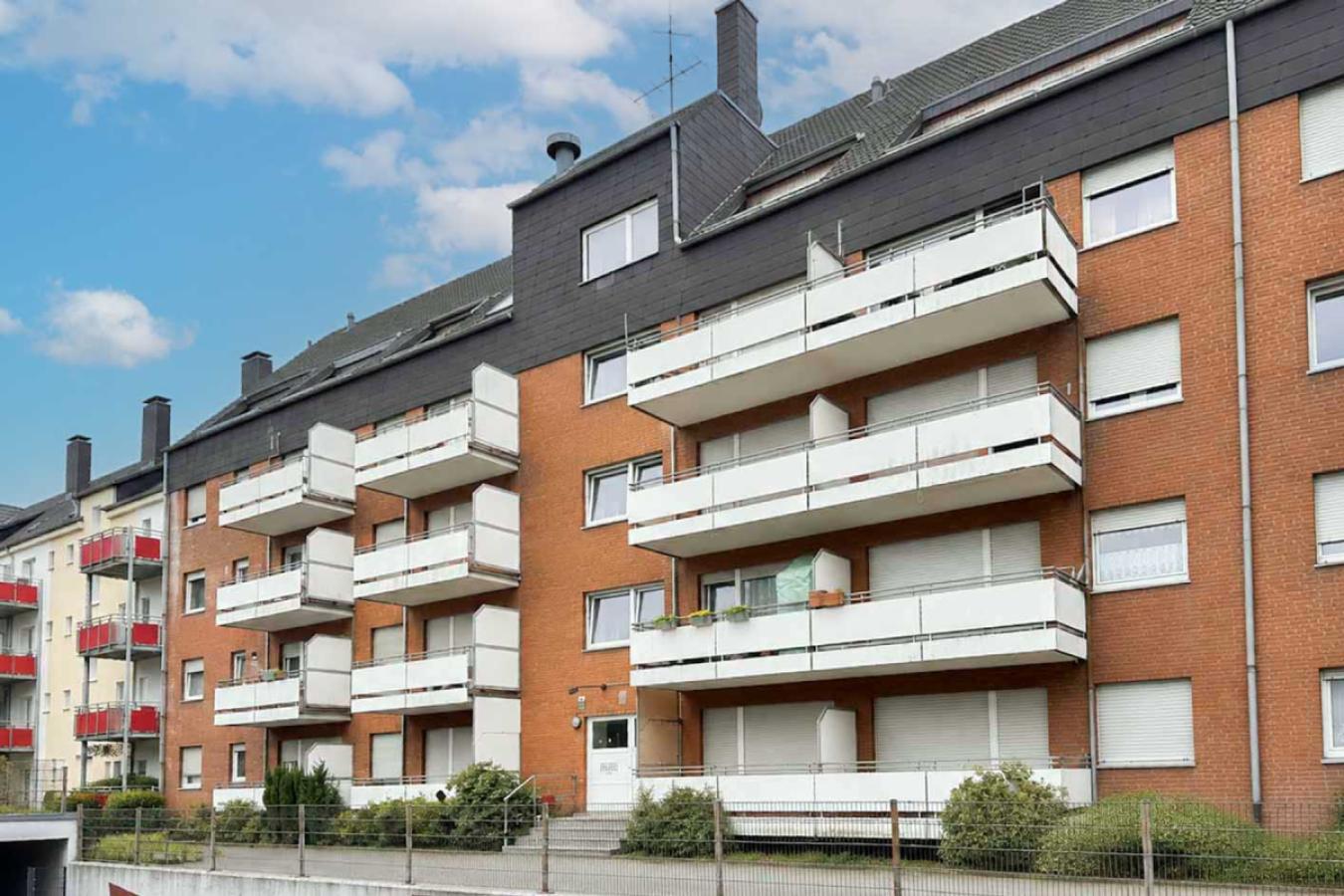 Haus1