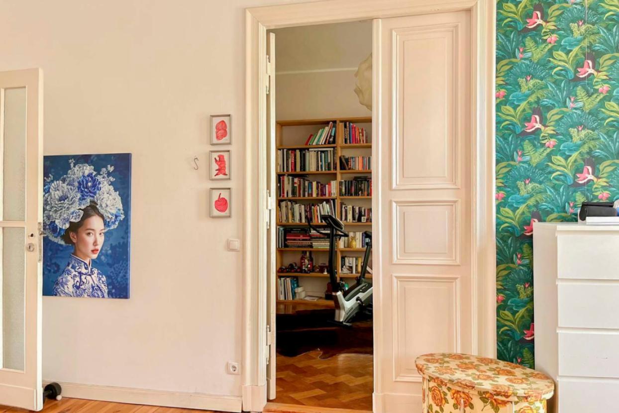 Blick ins Wohnzimmer