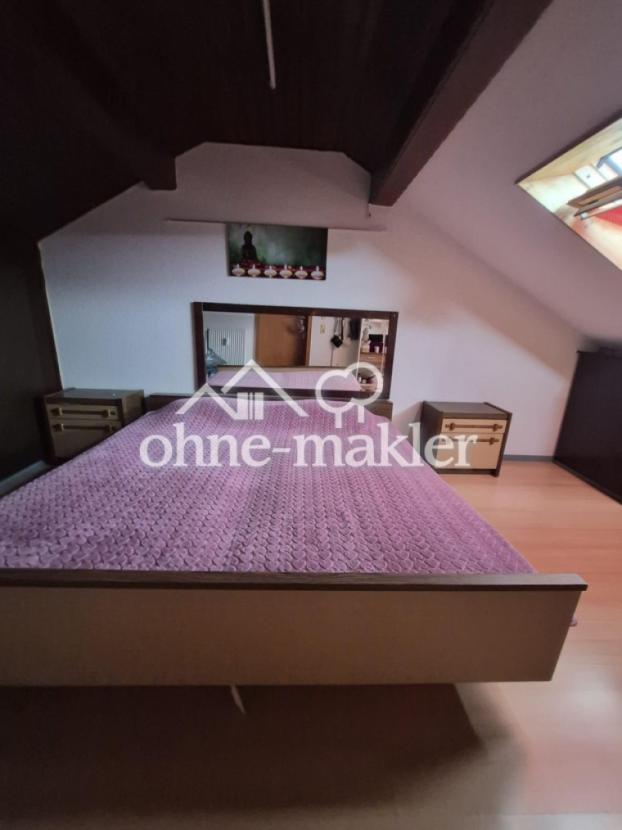 Schafzimmer im DG