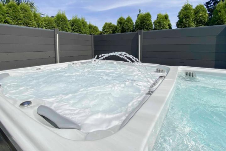 Whirpool 1