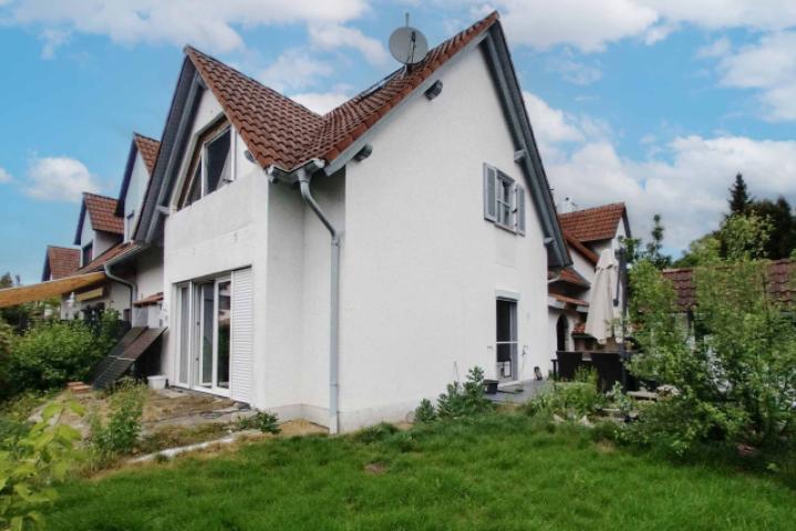 Haus Gartenansicht