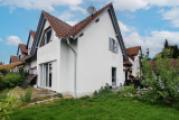 Haus Gartenansicht