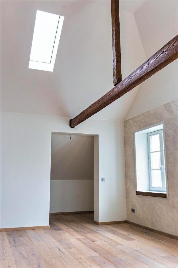 Schlafzimmer DG