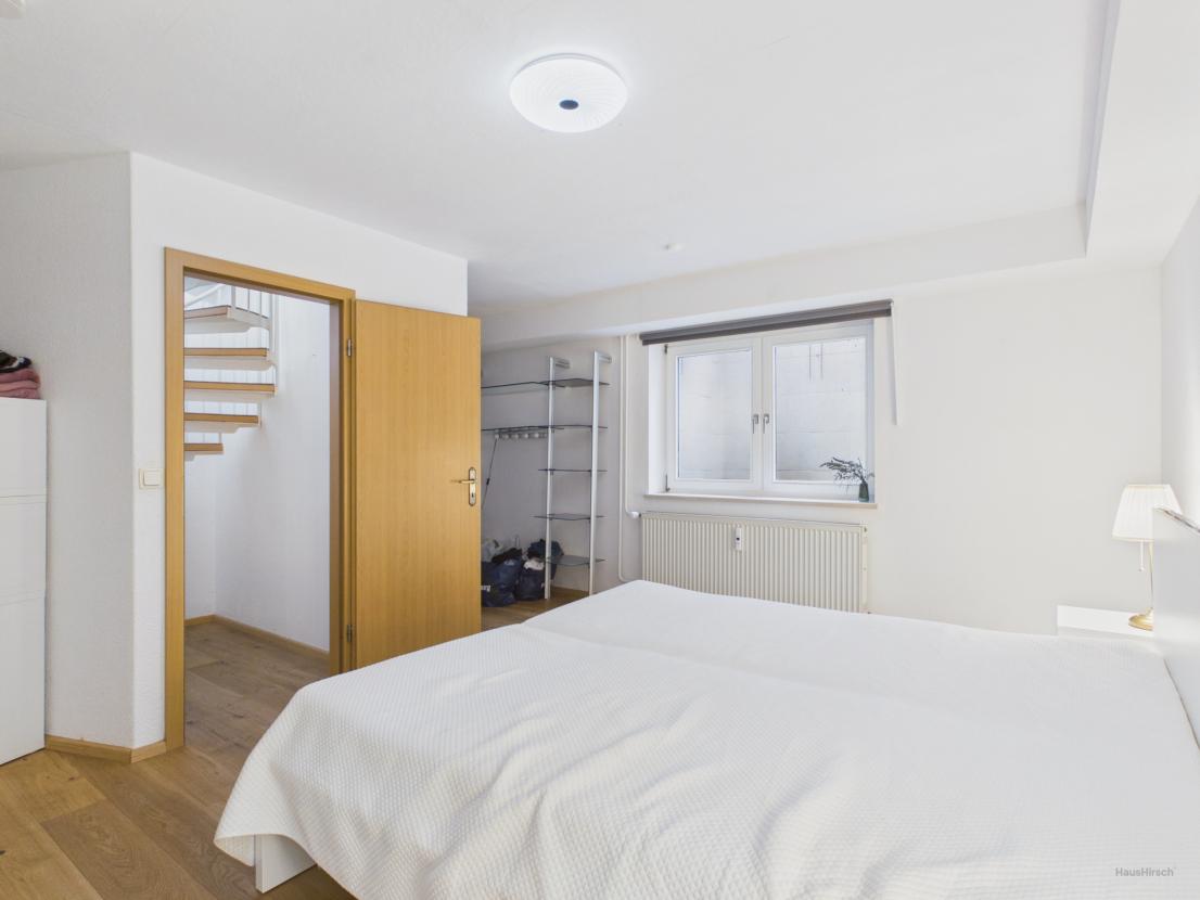 Schlafzimmer UG