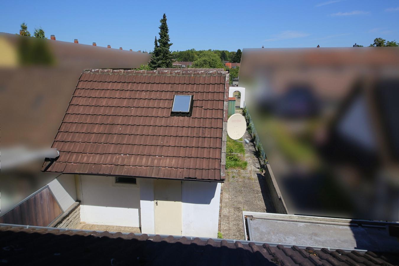 7103 - Gartenhaus - 005b