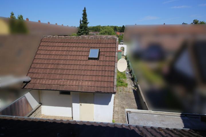 7103 - Gartenhaus - 005b