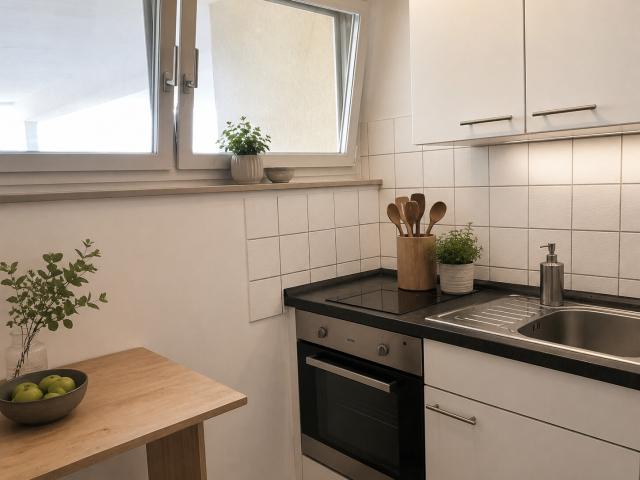 Küche mit Tageslichtfenster (virtuell aufbereitete Darstellung)
