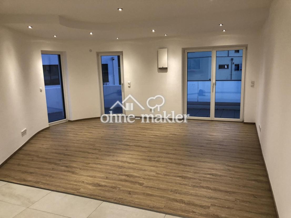 Wohnen/Essen bei Nacht