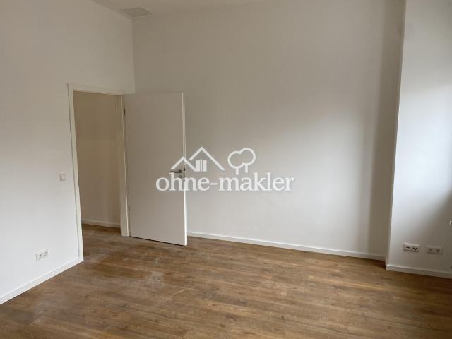 Schlafzimmer / Arbeitsbereich