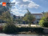 Spielplatz hinter dem Haus