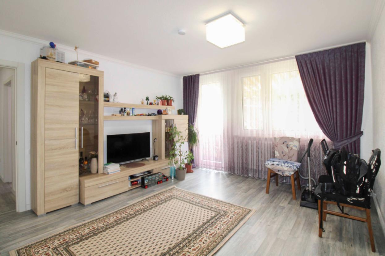 Wohnzimmer Bild 2