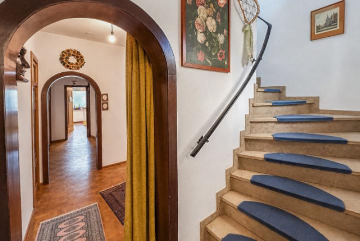 Treppenhaus EG