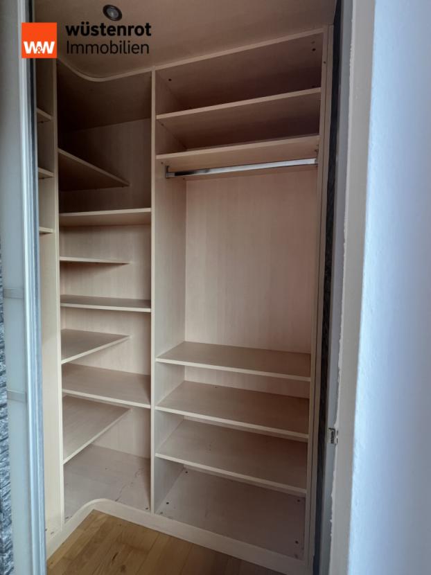 Kleiderschrank Schlafzimmer