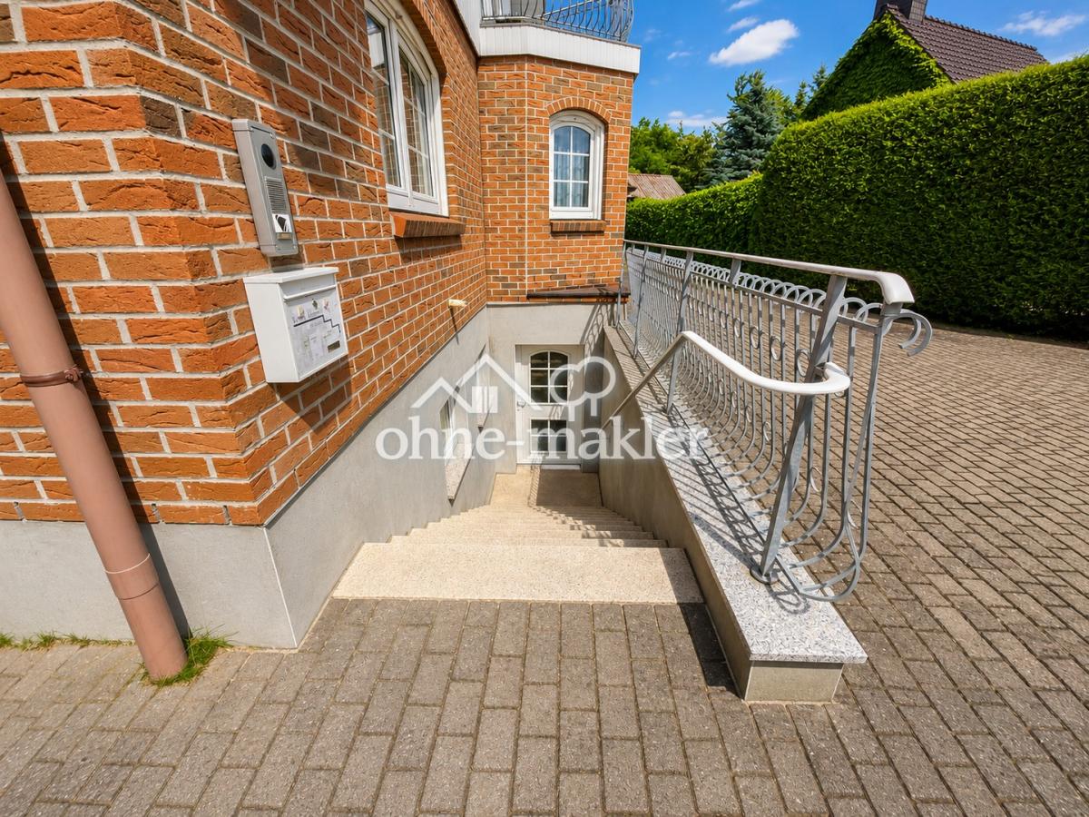 Treppe zum Souterrain
