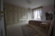 Schlafzimmer mit Einbauschrank