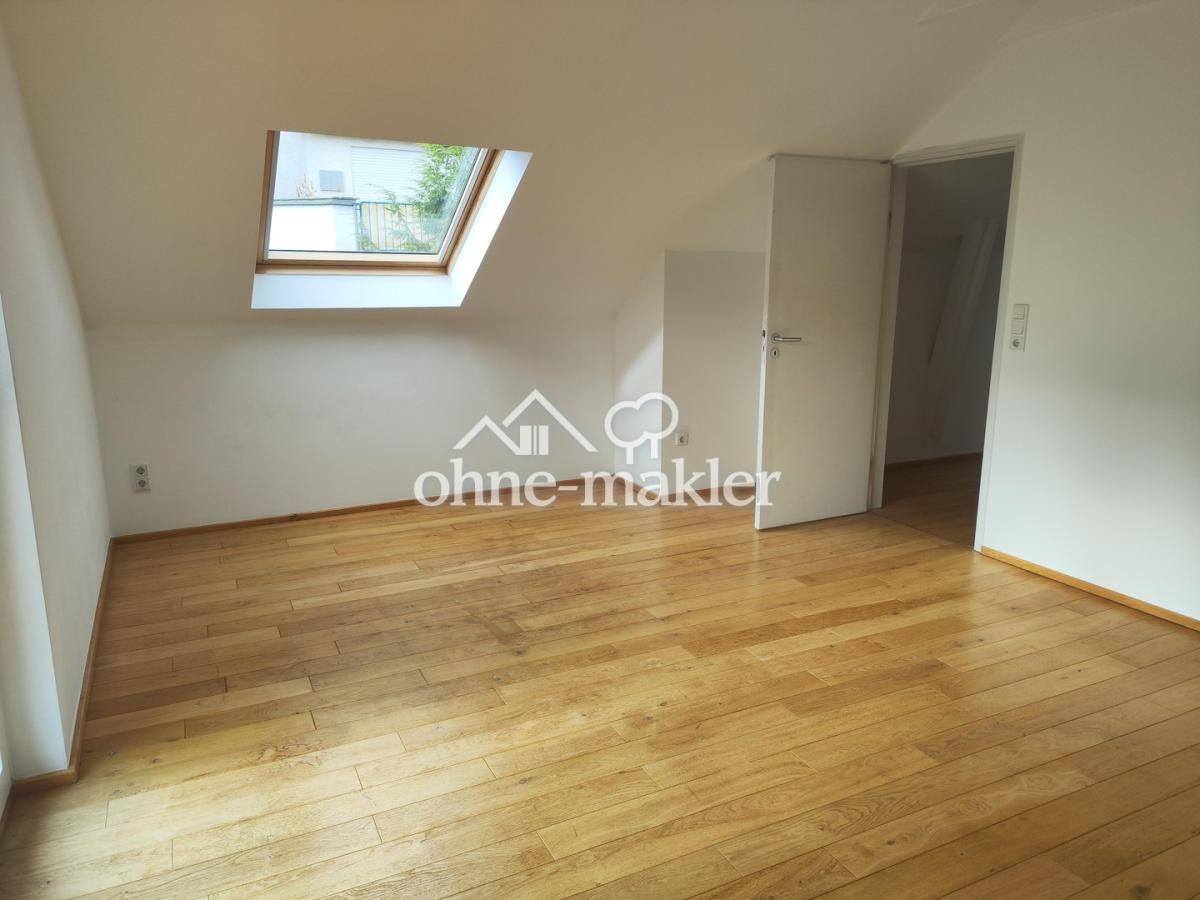 Zimmer 1 OG