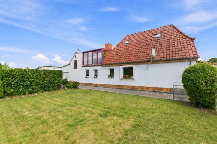 Seitenansicht des Hauses