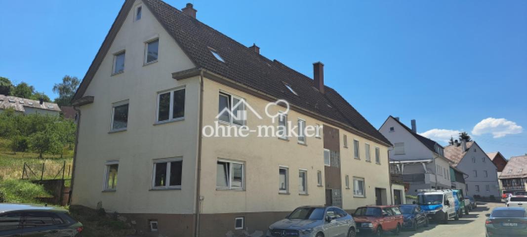 Vorderseite Eingangsbereich Wo