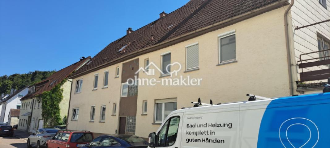 Vorderseite Eingang Wohnhaus 